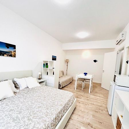 Piazza Lauro Suites Sorrento Exteriör bild