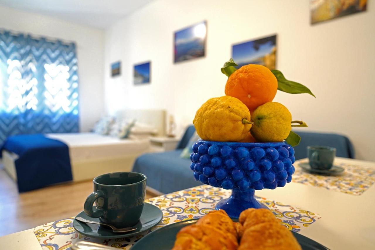 Piazza Lauro Suites Sorrento Exteriör bild