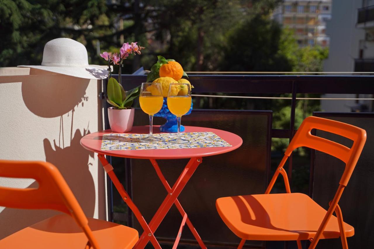 Piazza Lauro Suites Sorrento Exteriör bild