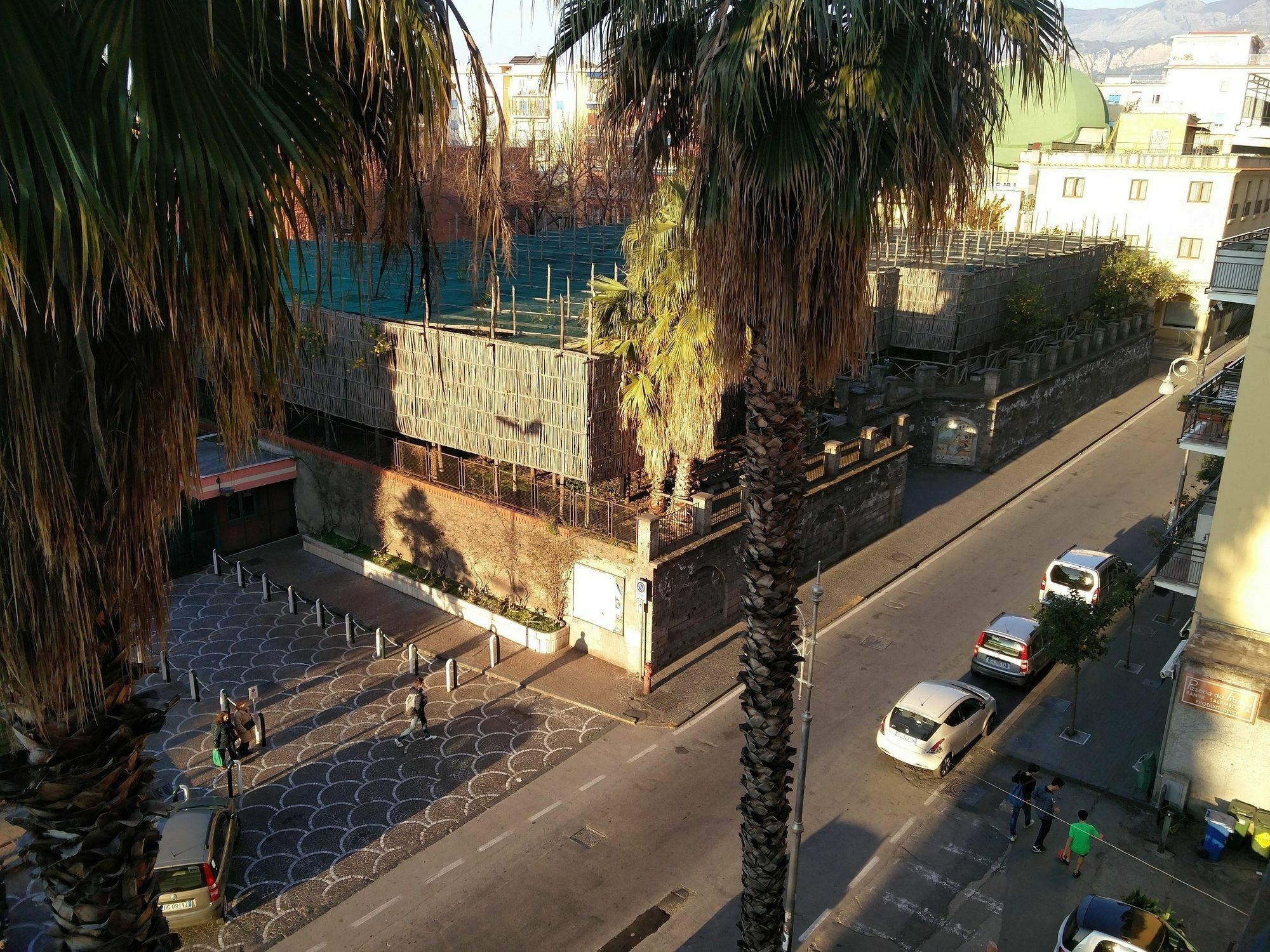 Piazza Lauro Suites Sorrento Exteriör bild